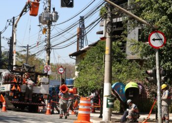 justica-manda-enel-restabelecer-energia-eletrica-em-sp-em-12-horas