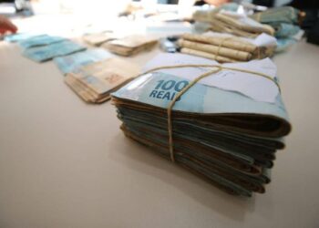 ssp,-mp,-pm-e-pc-capturam-traficante-baiano-com-carro-de-luxo-e-r$-100-mil-em-especie