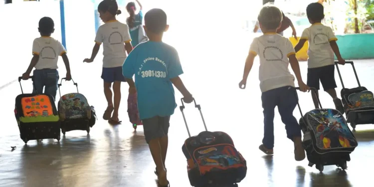 falta-de-vagas-em-creches-atinge-mais-de-50%-das-redes-municipais