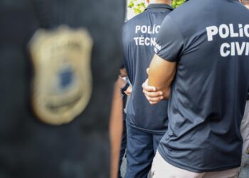 policia-civil-autua-homem-em-camacari-por-manter-companheira-em-carcere-privado-e-resistir-a-prisao
