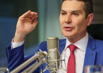 governo-federal-vai-investir-r$-4-bilhoes-em-trens-no-recife