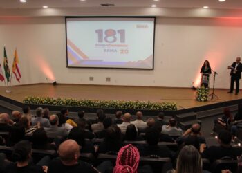 disque-denuncia-da-secretaria-da-seguranca-publica-fortalece-elo-com-a-populacao-e-celebra-trajetoria-de-duas-decadas