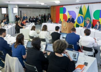 lula-afirma-que-vai-vetar-pl-da-dosimetria