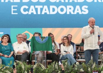 lula-defende-que-catadores-tenham-mais-acesso-a-servicos-publicos