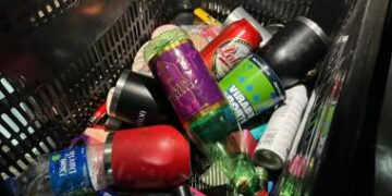 drogas-e-materiais-perfurocortantes-sao-apreendidos-nos-portais-de-abordagem-na-virada-salvador