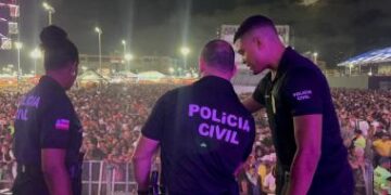 policia-civil-fiscaliza-uso-de-fogos-durante-o-festival-virada-salvador-2026