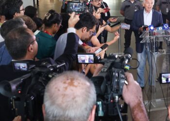 fronteira-do-brasil-com-a-venezuela-esta-tranquila-e-aberta,-diz-mucio