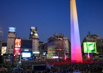 venezuelanos-no-exterior-reagem-a-ataque-dos-eua-e-queda-de-maduro