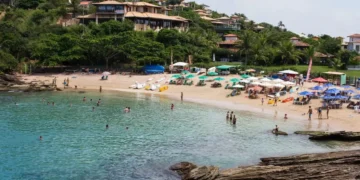 taxa-ambiental-ganha-forca-em-destinos-turisticos-para-preservar-cidades-e-garantir-turismo-sustentavel