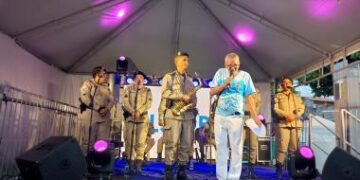 coral-da-pm-se-apresenta-na-lapinha-na-festa-de-reis