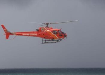 operacao-verao-reforca-resgates-aquaticos-com-uso-de-aeronaves-no-litoral-da-bahia