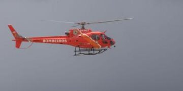 operacao-verao-reforca-resgates-aquaticos-com-uso-de-aeronaves-no-litoral-da-bahia