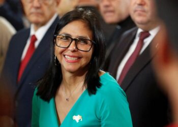 delcy-agradece-a-lula-e-ao-povo-brasileiro-por-apoio-e-solidariedade