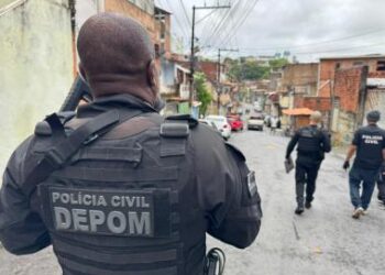 policia-civil-prende-homem-por-comercio-ilegal-de-medicamentos-controlados-em-salvador