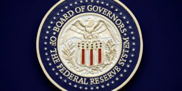 trump-usa-acusacao-criminal-como-chantagem-para-reduzir-juros,-diz-fed