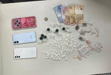 pm-prende-suspeitos-de-trafico-de-drogas-em-vida-nova