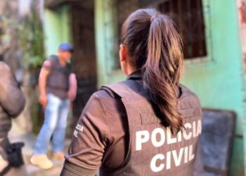 policia-civil-prende-homem-por-descumprir-medida-protetiva-no-bairro-de-sao-caetano,-em-salvador