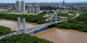 servicos-lideram-como-principal-setor-entre-os-municipios-bilionarios-do-brasil