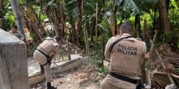 pm-remove-barricadas-em-pernambues