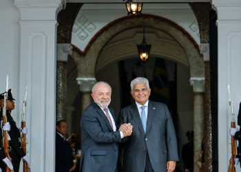 apos-investida-de-trump,-lula-defende-neutralidade-do-canal-do-panama